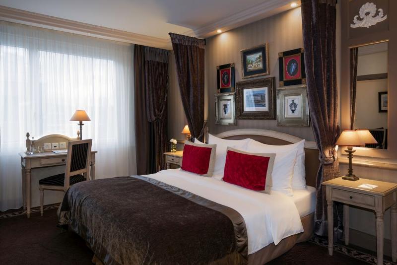 Hotel Royal - Genel