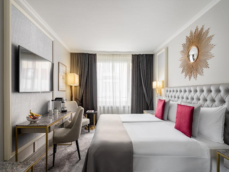 Hotel Royal - Oda
