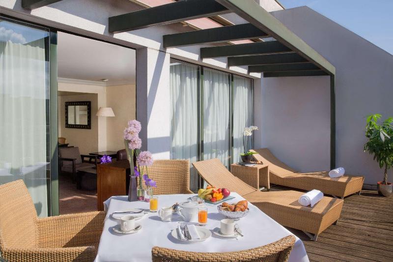 Hotel Royal - Teras