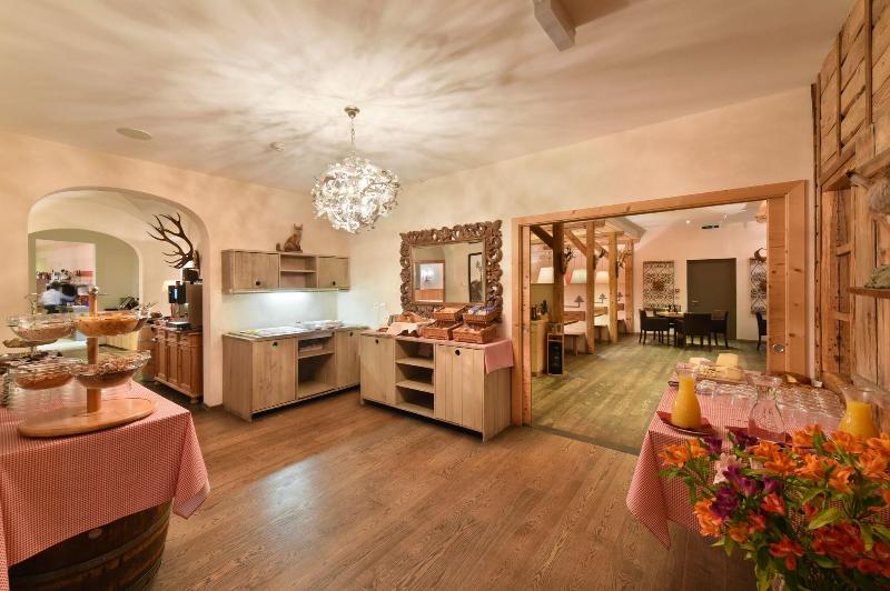 Piz ST. Moritz - Restoran