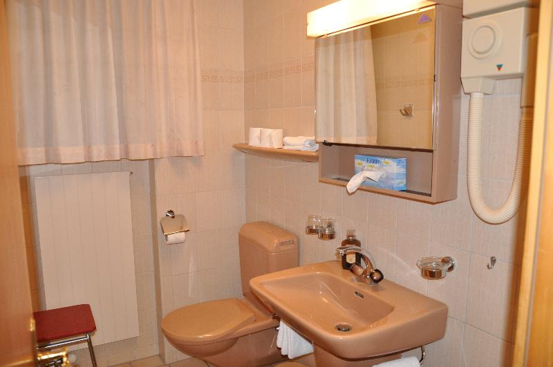 Hotel Silberhorn - Oda