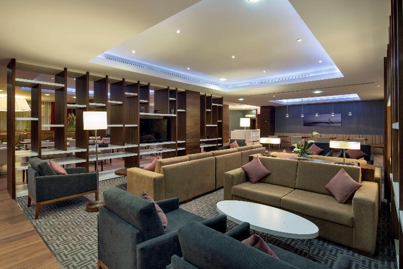 Hampton By Hilton Istanbul Kayasehir - Lobi