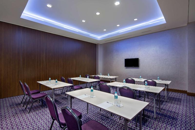 Hampton By Hilton Istanbul Kayasehir - Toplantı