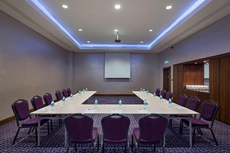 Hampton By Hilton Istanbul Kayasehir - Toplantı