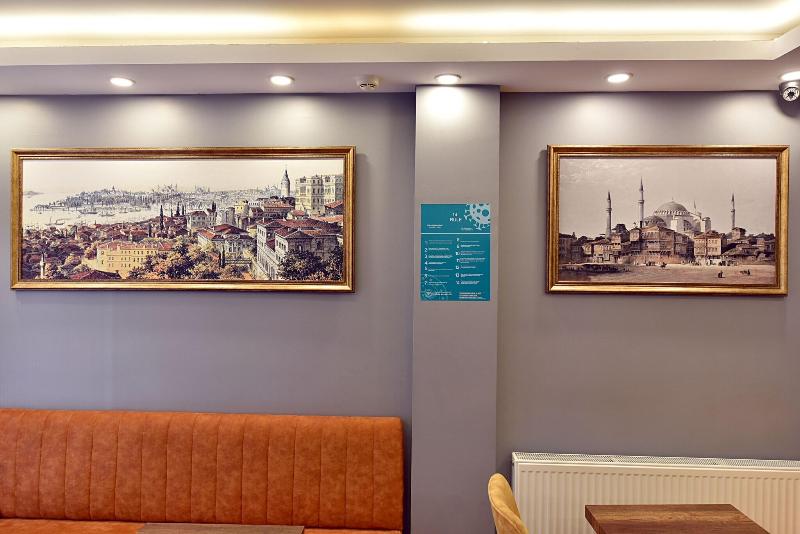 Sunlife Hotel Old City - Lobi