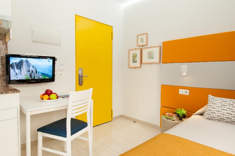 Hotel Apartamento Bajamar - Oda