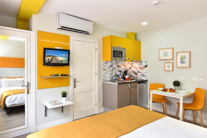 Hotel Apartamento Bajamar - Oda