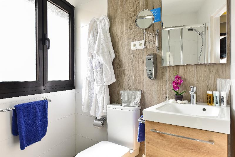 Hotel Apartamento Bajamar - Oda