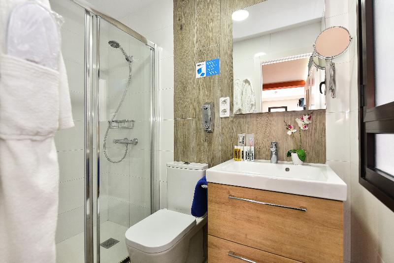 Hotel Apartamento Bajamar - Oda