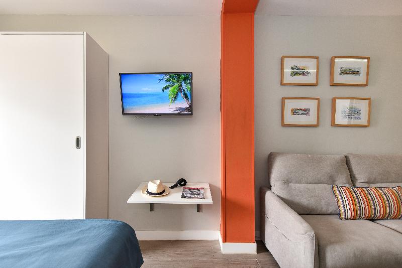 Hotel Apartamento Bajamar - Oda