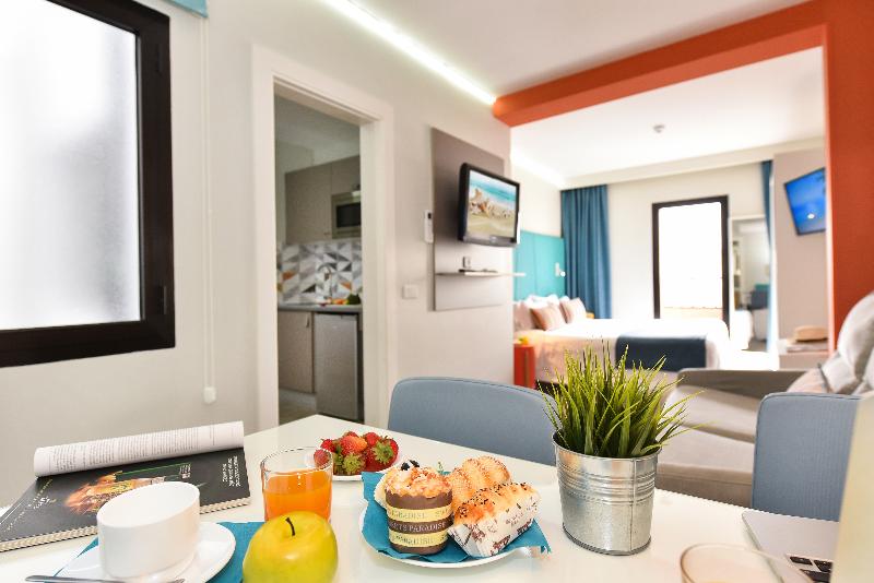 Hotel Apartamento Bajamar - Oda