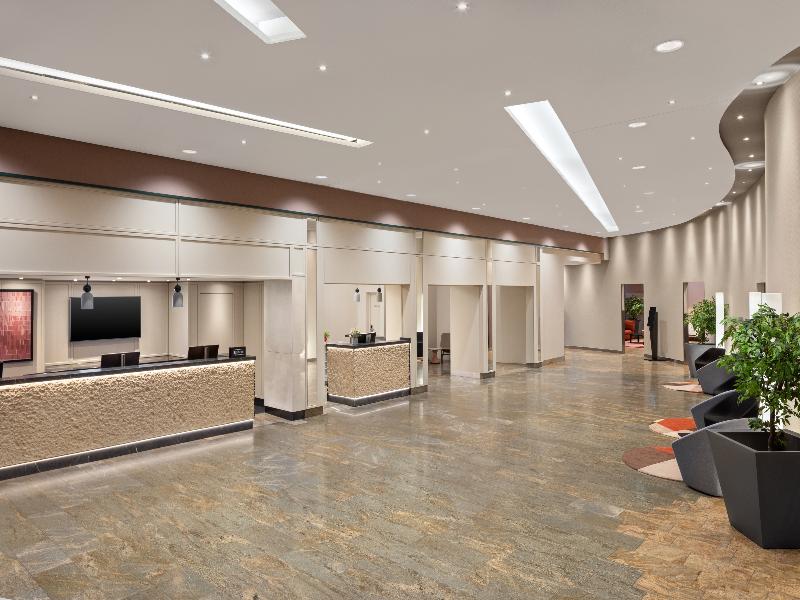 Hilton Zurich Airport - Genel