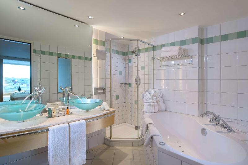 Hilton Zurich Airport - Oda