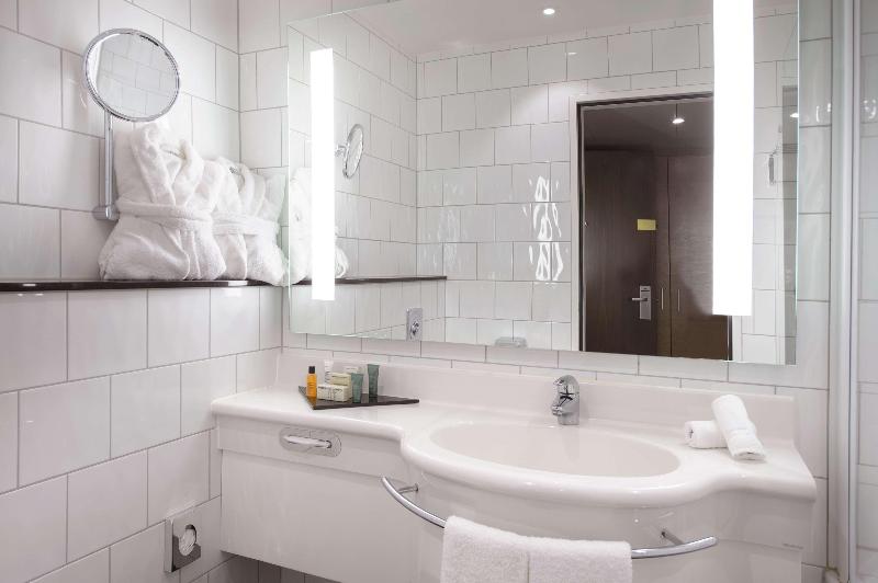 Hilton Zurich Airport - Oda