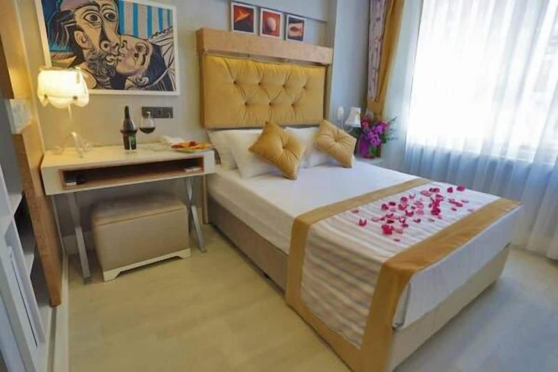Just Inn Hotel - Oda