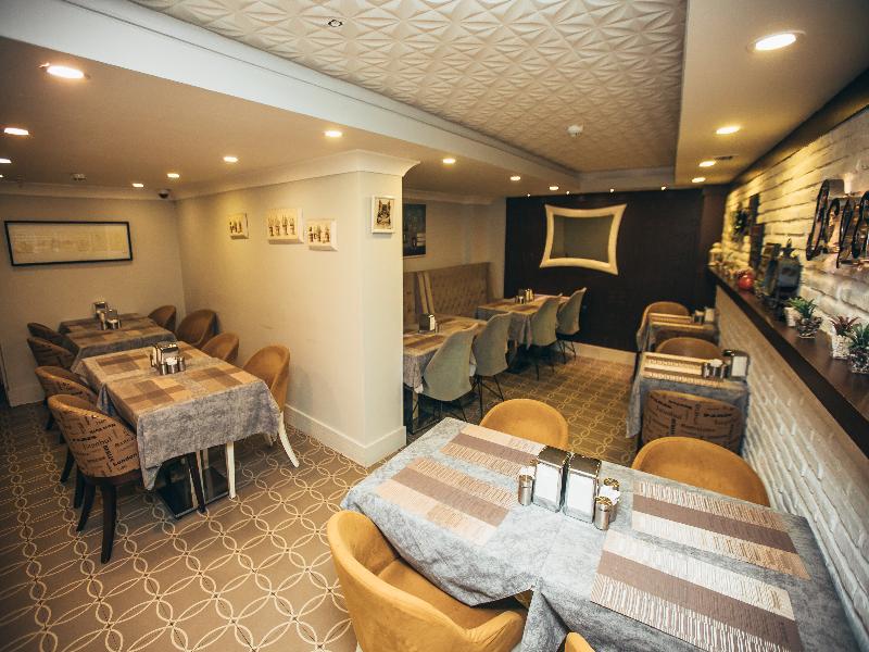 Just Inn Hotel - Restoran
