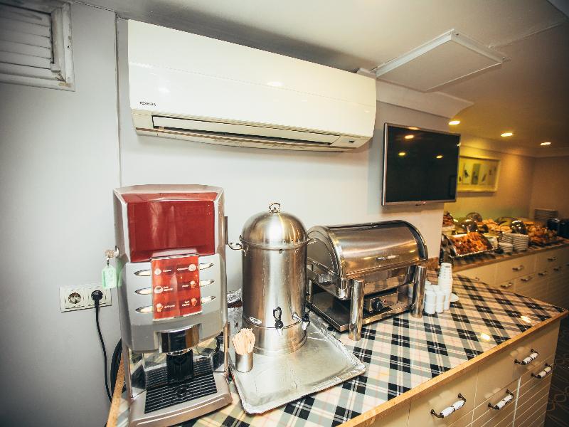 Just Inn Hotel - Restoran