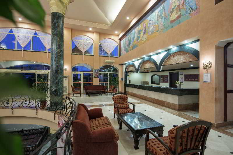 Larissa Sultan Beach fotoÄŸrafÄ±