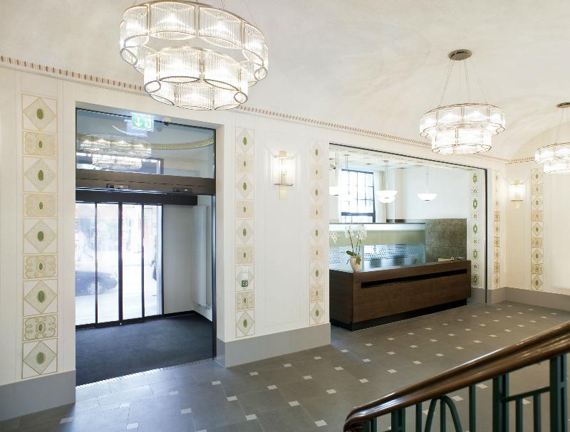 Hotel Glockenhof - Lobi