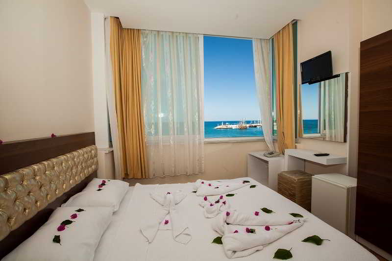 Mira Olimpos Beach fotoÄŸrafÄ±