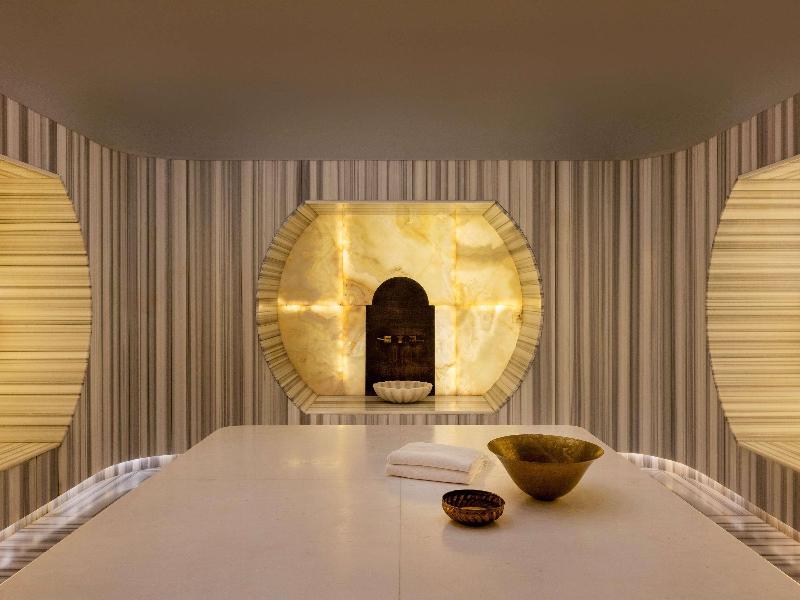 Raffles Istanbul - Aktivite