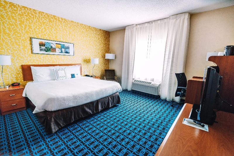 Fairfield Inn Medford Long Island - Oda