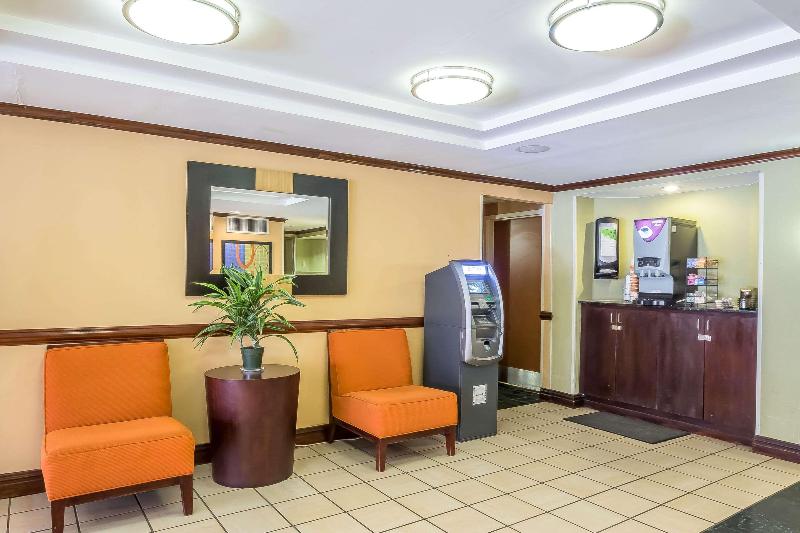 Quality Inn Spring Valley - Nanuet - Lobi