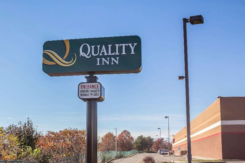 Quality Inn Spring Valley - Nanuet - Genel