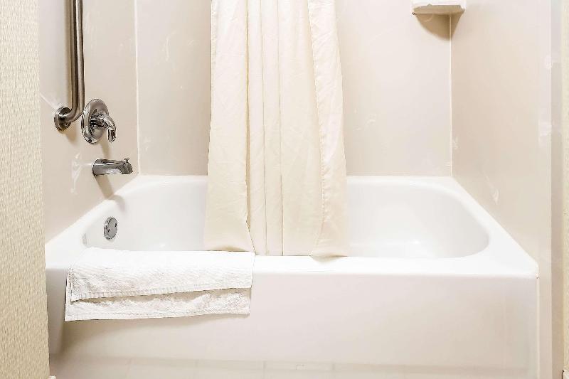 Quality Inn Spring Valley - Nanuet - Oda