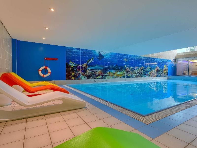 ibis Zurich City West - Havuz