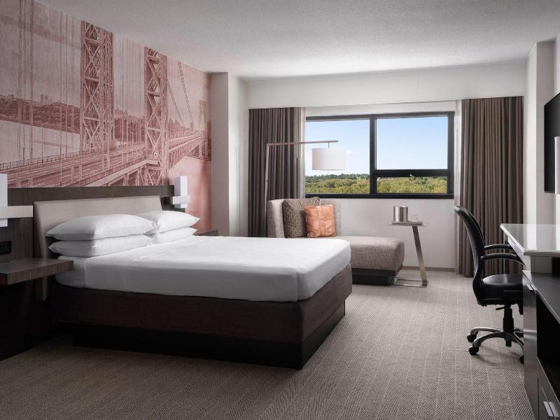 Teaneck Marriott at Glenpointe - Oda
