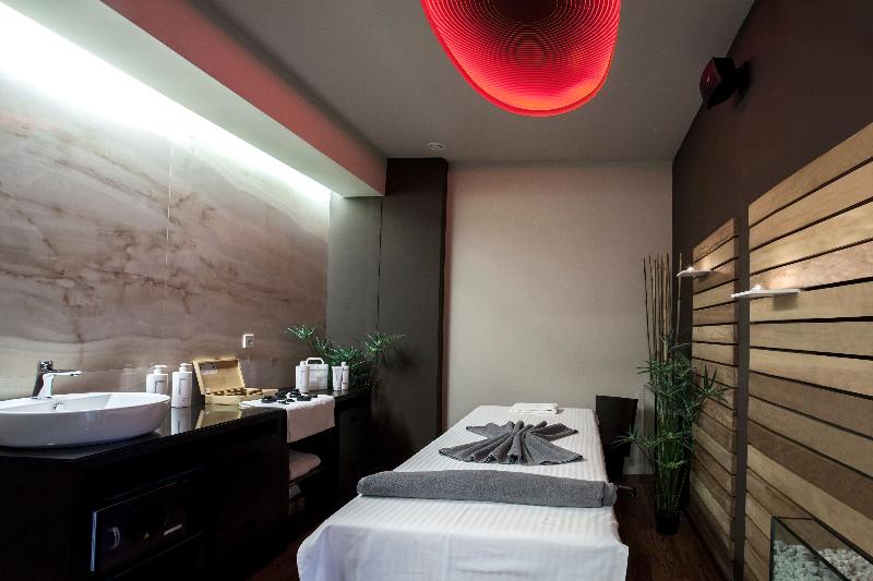 Gudauri Marco Polo Hotel - Havuz