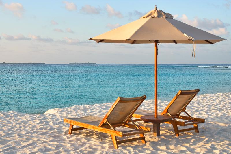 The Barefoot Eco Hotel - Plaj