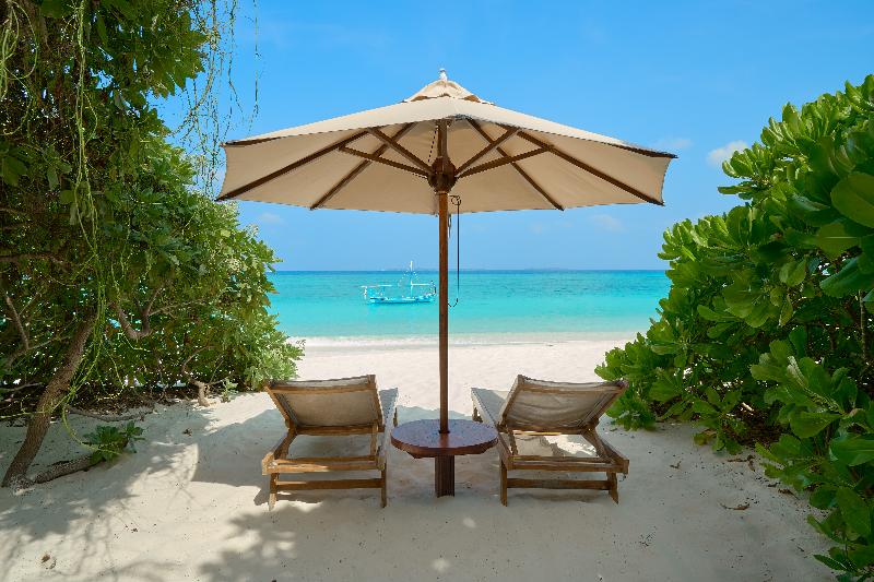 The Barefoot Eco Hotel - Plaj