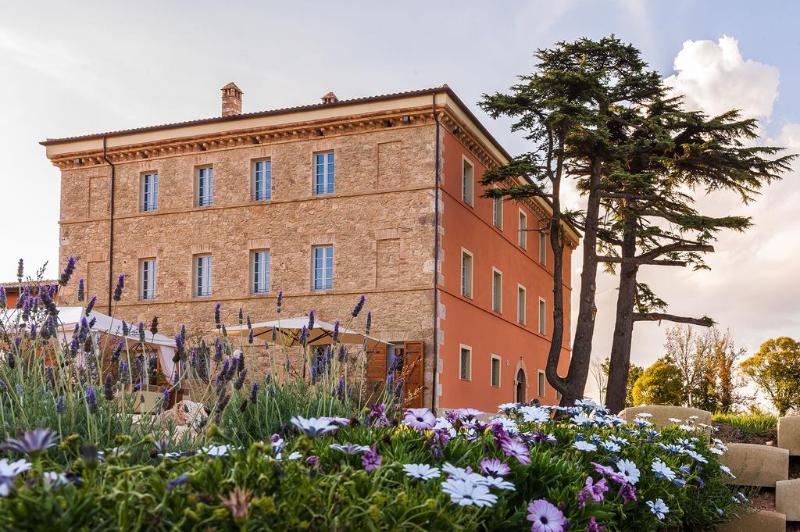 Relais Paradiso - Genel