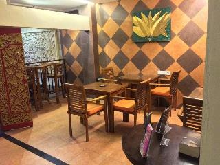 Kuta Sari House otel fotoğrafı
