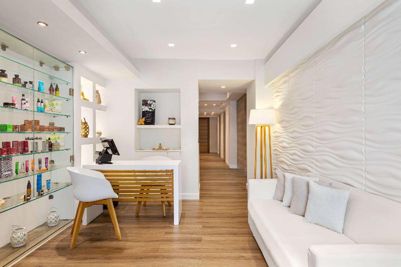 TRYP by Wyndham Corfu Dassia - Genel