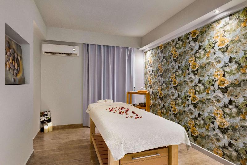 TRYP by Wyndham Corfu Dassia - Genel