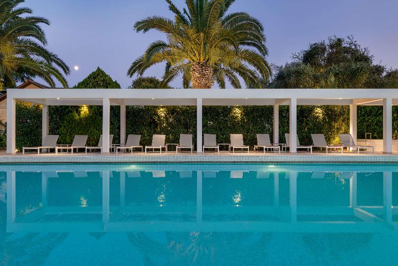 TRYP by Wyndham Corfu Dassia - Havuz