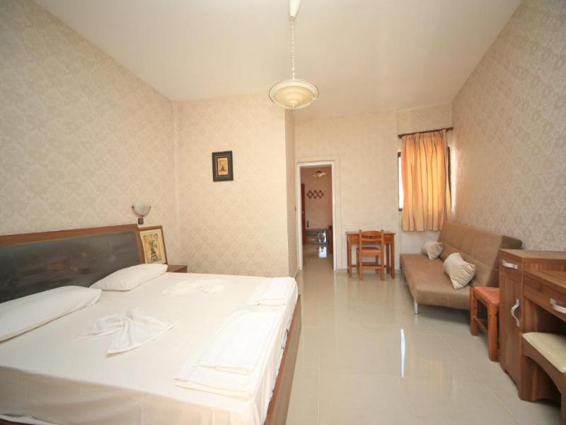 Maria Apartments "by Checkin" - Oda