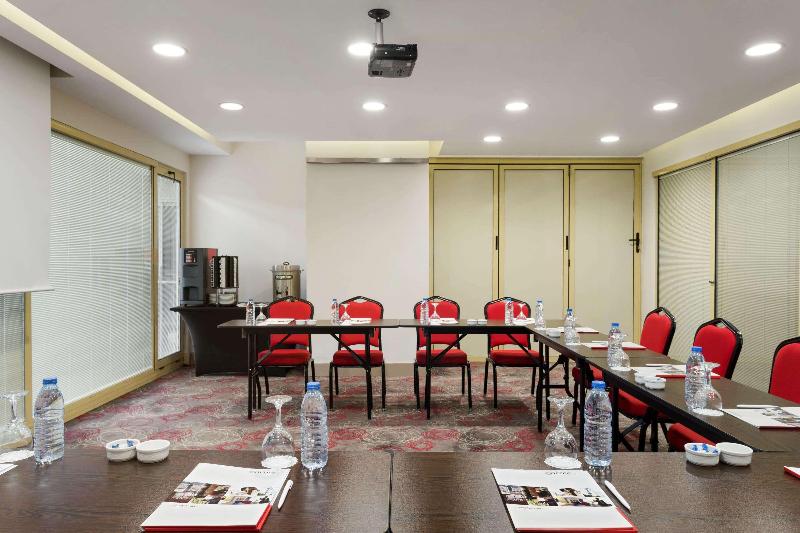 Ramada Encore By Wyndham Izmir - Toplantı