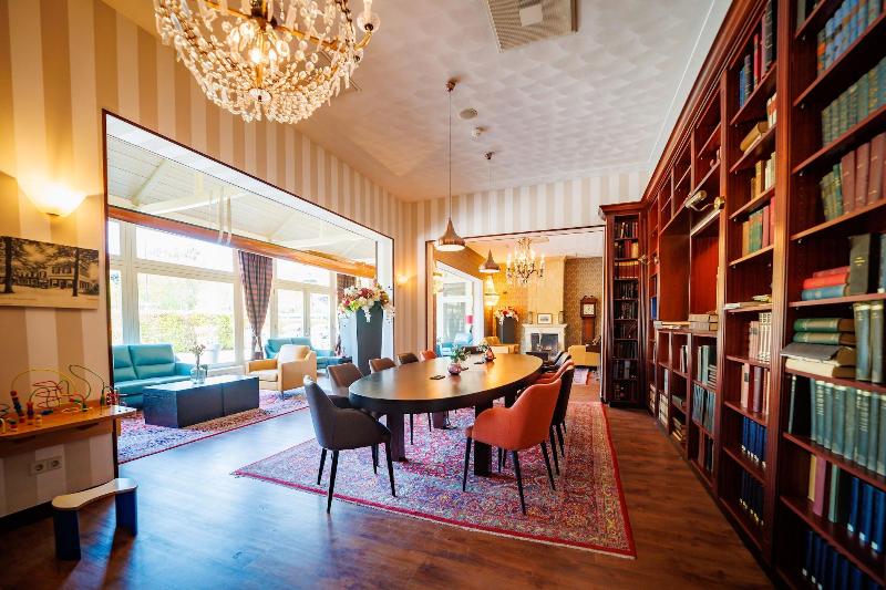 Bastion Hotel Apeldoorn Het Loo - Lobi