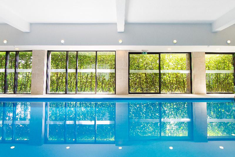 Bastion Hotel Apeldoorn Het Loo - Havuz