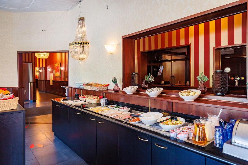 Bastion Hotel Apeldoorn Het Loo - Restoran