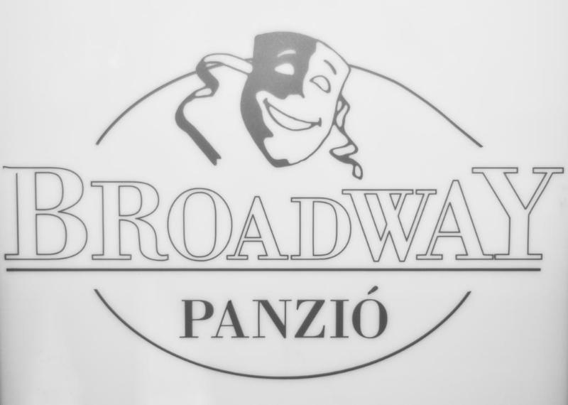 Broadway City Panzio - Genel