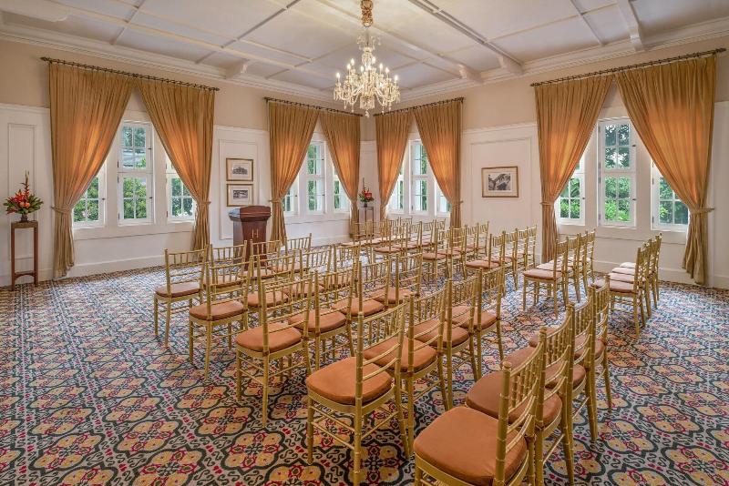 The Hermitage, a Tribute Portfolio, Jakarta - Toplantı