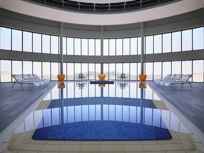 Courtyard Riyadh Diplomatic Quarter - Havuz