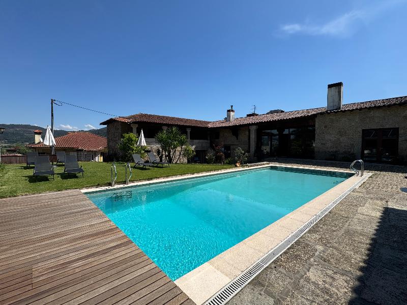 Hotel Rural Alves Braga - Havuz