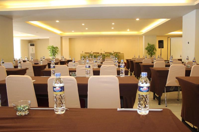 Grand Asia Hotel Panakkukang Makasar - Toplantı