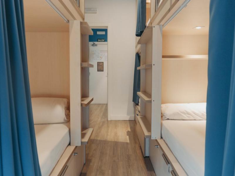Mola! Hostel & Suites - Oda